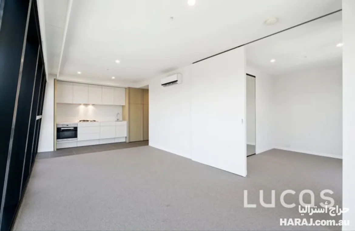 شقة للتنازل 🏠✨ 📍 Docklands – Marina Tower