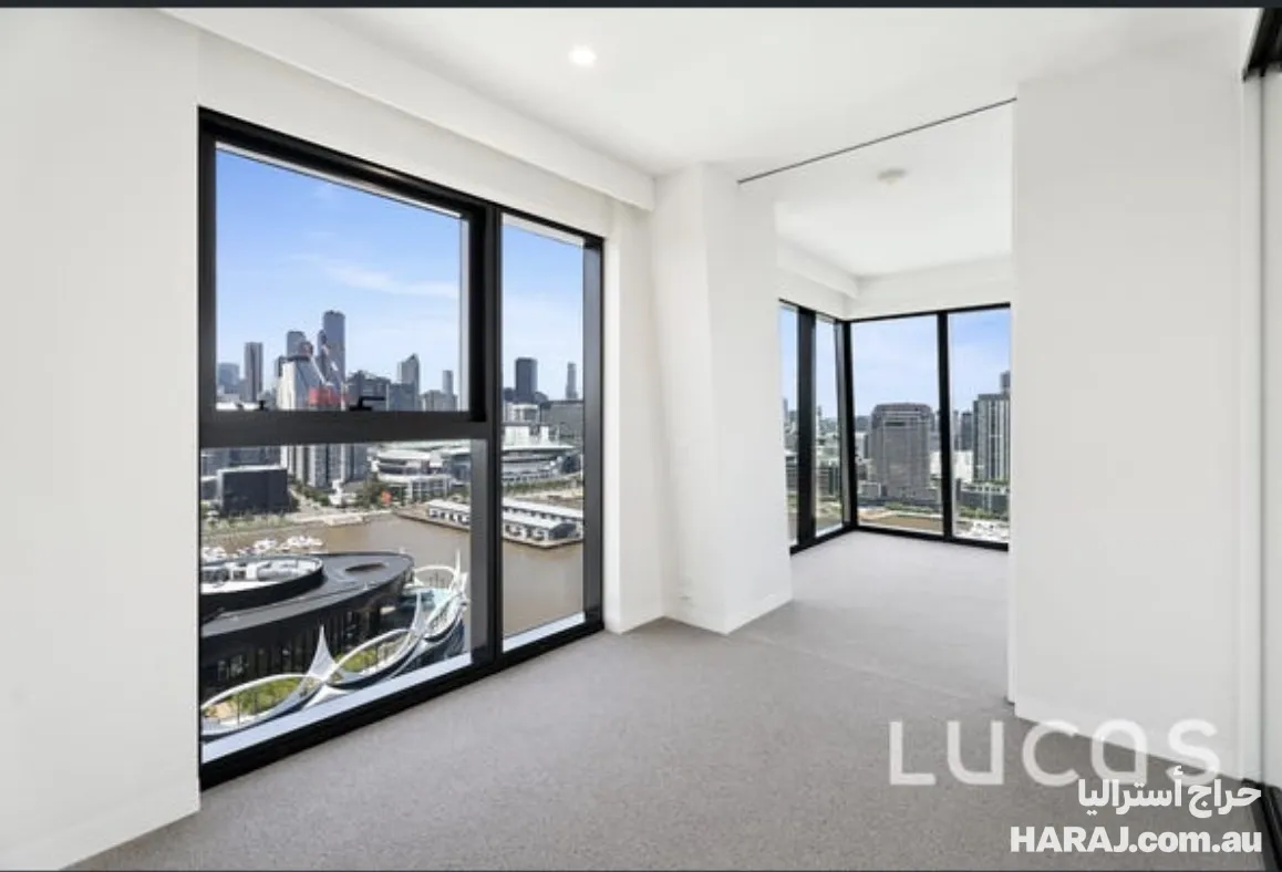 شقة للتنازل 🏠✨ 📍 Docklands – Marina Tower