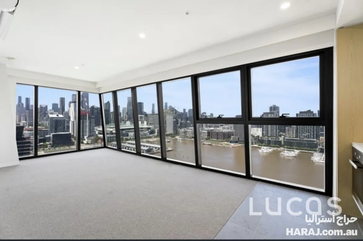 شقة للتنازل 🏠✨ 📍 Docklands – Marina Tower